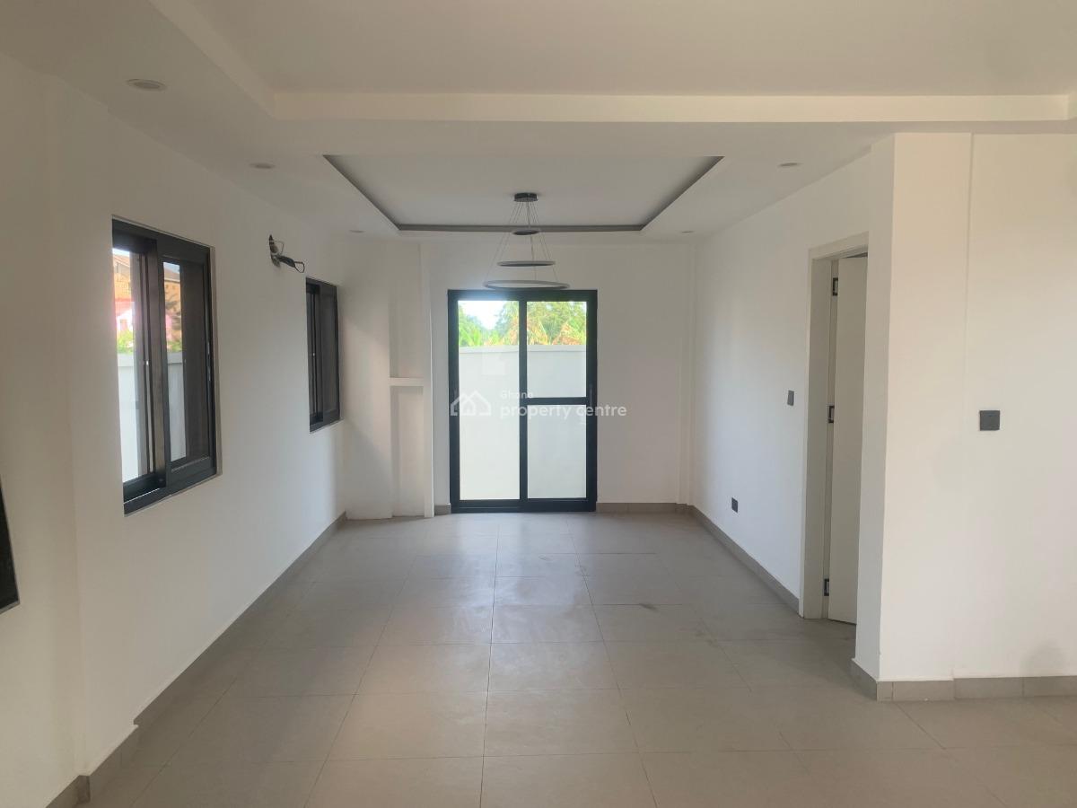 3 Bedroom Townhouse, Cfc Estates, Achimota, Accra, House for Sale