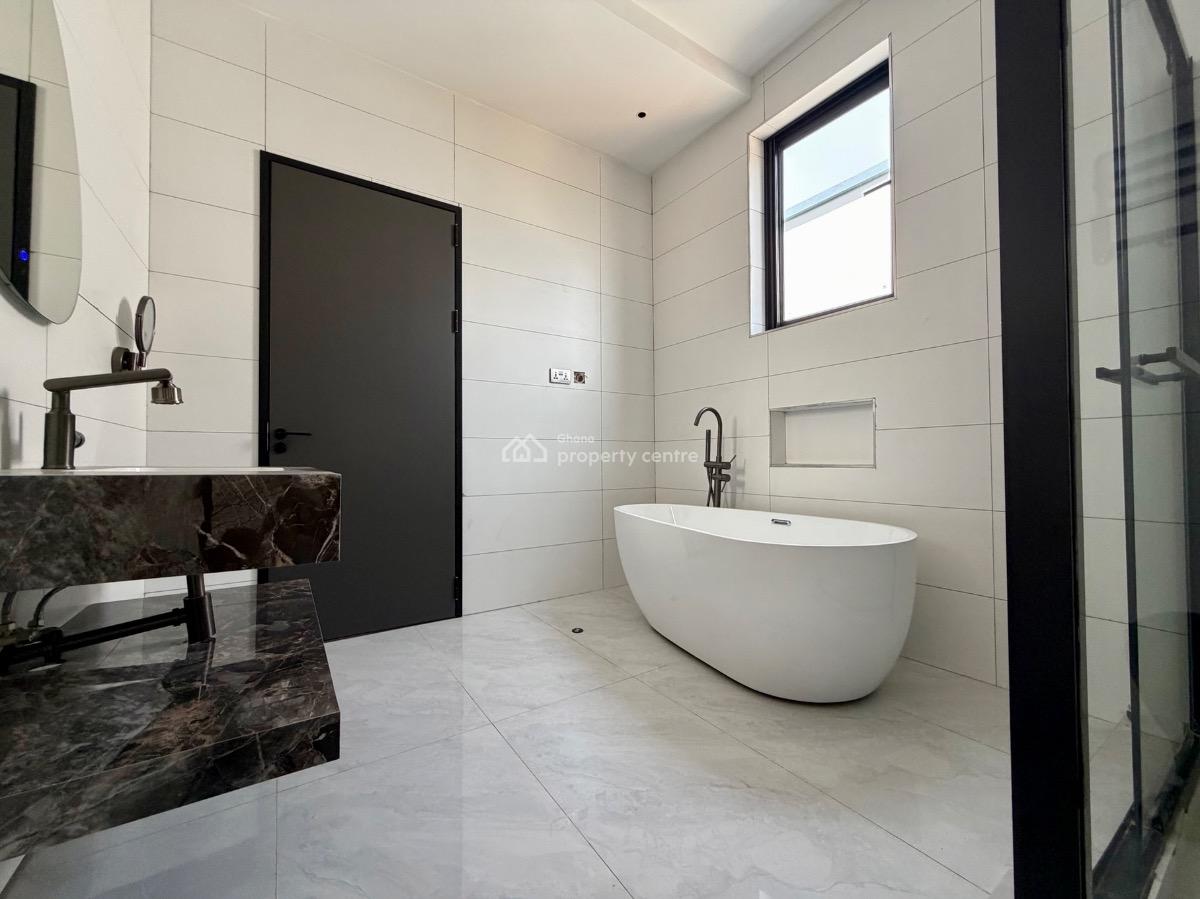 4 Bedroom House with Swimming Pool and Rooftop Terrace, Mahama Road, East Airport, Airport Residential Area, Accra, Detached Duplex for Sale