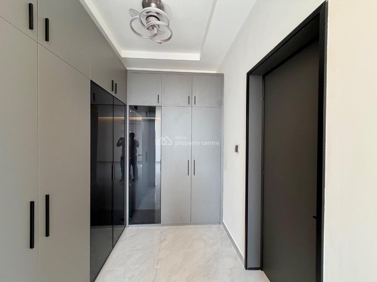 4 Bedroom House with Swimming Pool and Rooftop Terrace, Mahama Road, East Airport, Airport Residential Area, Accra, Detached Duplex for Sale