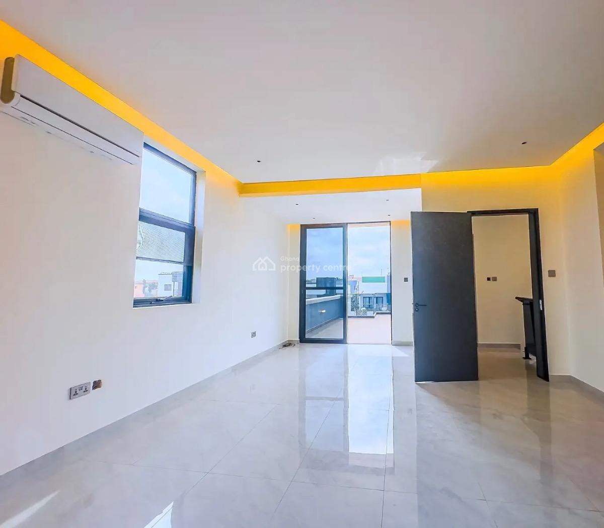 4 Bedroom House with Swimming Pool and Rooftop Terrace, Mahama Road, East Airport, Airport Residential Area, Accra, Detached Duplex for Sale