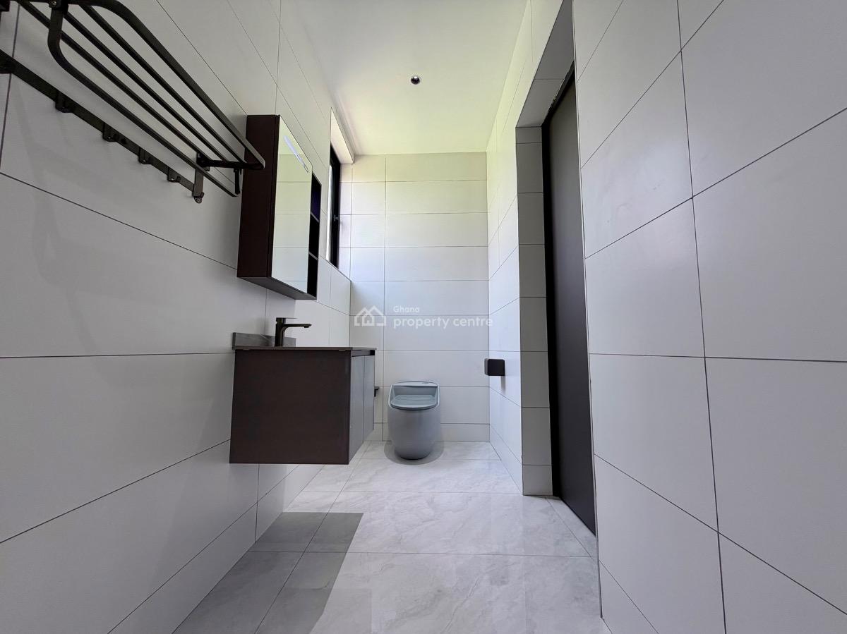 4 Bedroom House with Swimming Pool and Rooftop Terrace, Mahama Road, East Airport, Airport Residential Area, Accra, Detached Duplex for Sale