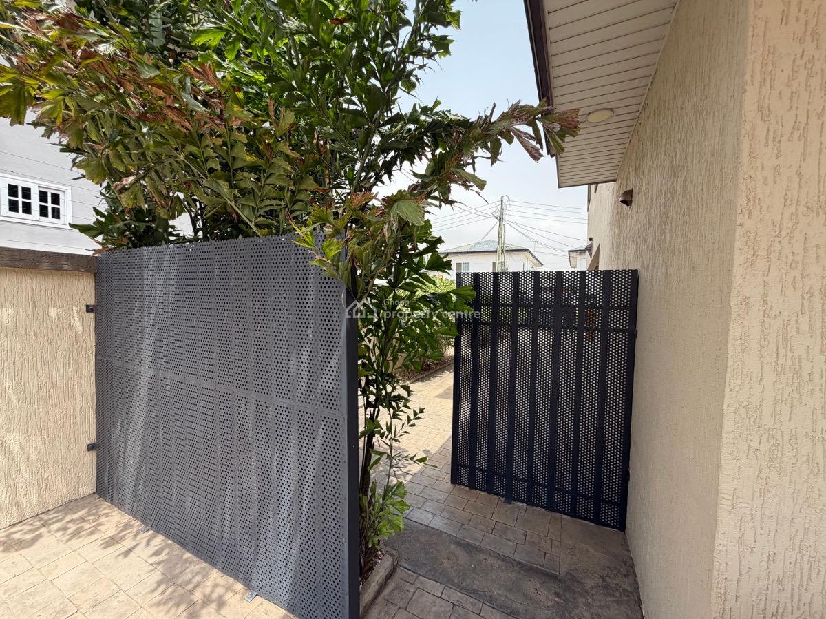Detached 4 Bedroom Duplex with Staff Quarters, Mahama Road, East Airport, Airport Residential Area, Accra, Detached Duplex for Sale