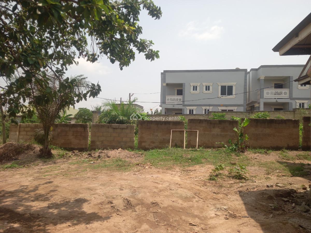 5 Bedrooms, Kenyasi Saaman,  Kenyasi, Bosore., Kumasi Metropolitan, Ashanti, House for Sale