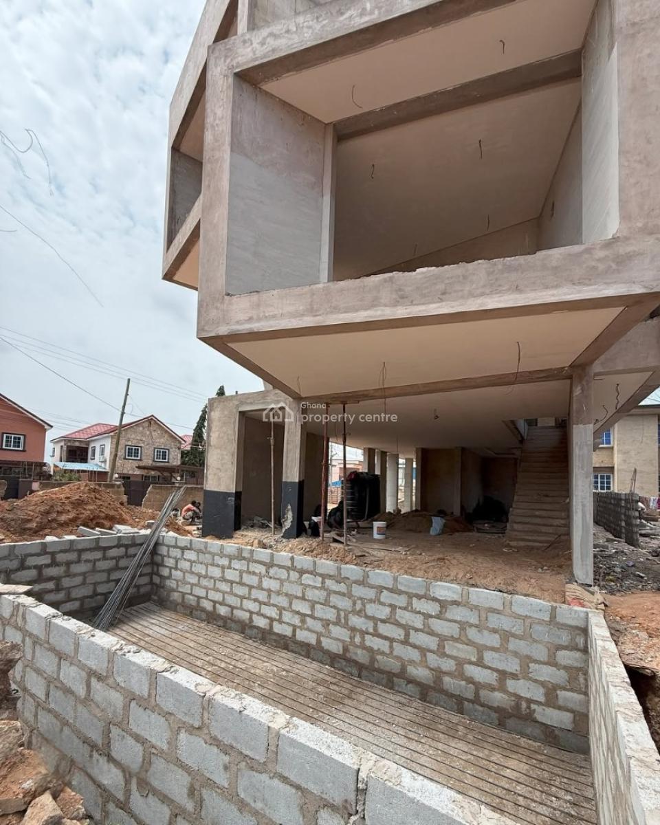 4 Bedroom House with a Boys Quarters and Pool at East Airport, East Airport, Accra Metropolitan, Accra, House for Sale