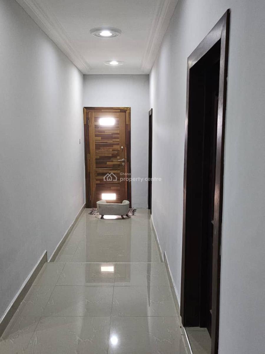 Executive 4 Bedrooms, Aburi, Akuapim South Municipal, Eastern Region, House for Sale