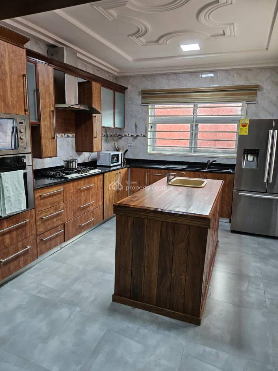 Executive 4 Bedrooms, Aburi, Akuapim South Municipal, Eastern Region, House for Sale