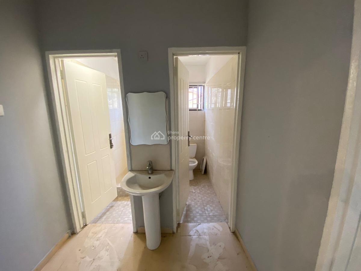 4 Bedrooms Executive Self Compound House, Might Be The Exactly You Want, Devtraco, Community 25, Tema, Accra, House for Rent