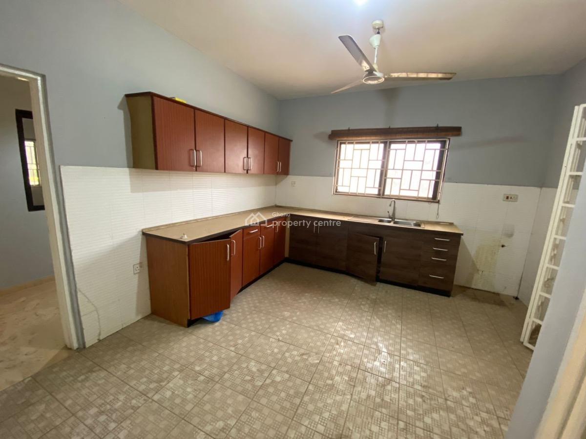 4 Bedrooms Executive Self Compound House, Might Be The Exactly You Want, Devtraco, Community 25, Tema, Accra, House for Rent