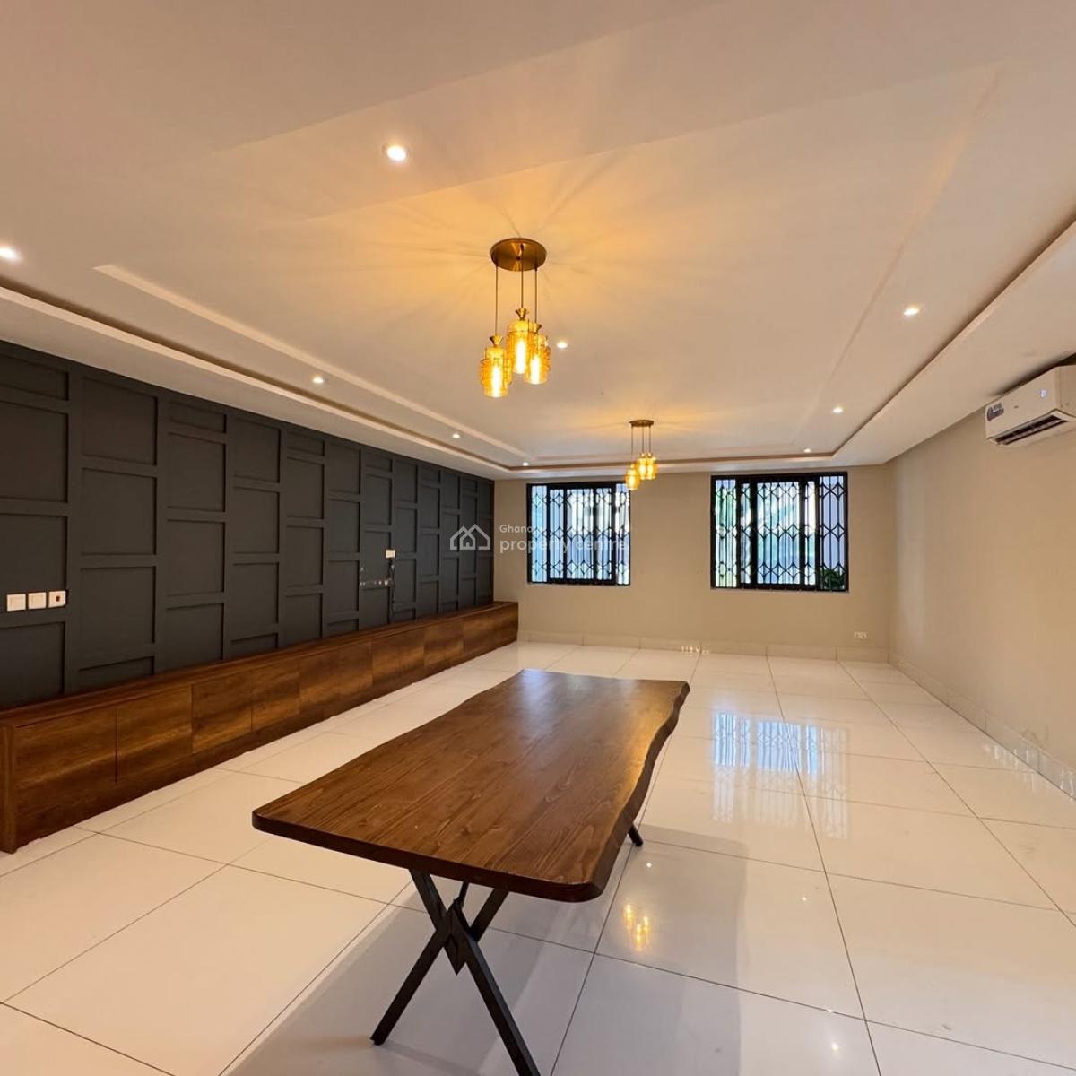 5 Bedroom House with a Boys Quarters at East Airport, East Airport, Accra Metropolitan, Accra, House for Sale