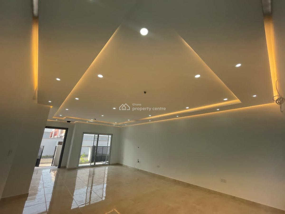 Executive Detached 4 Bedrooms, Community 25, Tema, Accra, House for Rent