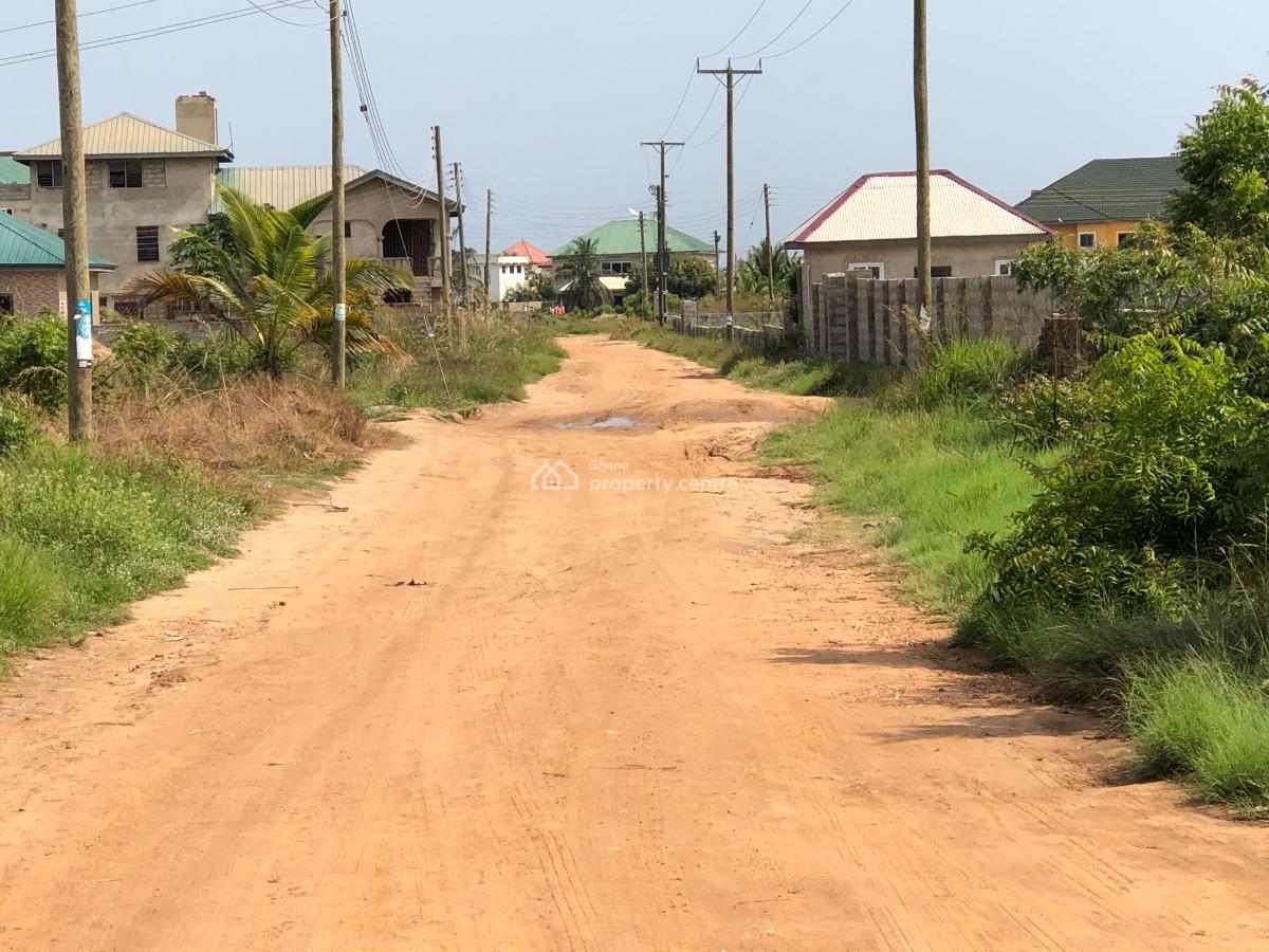 Spacious Residential Land, Beach Lane, Ningo Prampram District, Accra, Mixed-use Land for Sale