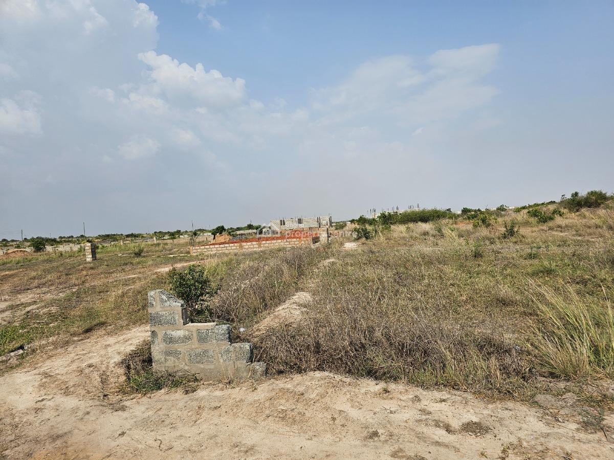 Fully Serviced Plots at Reduced Prices, Beach Lane, Ningo Prampram District, Accra, Mixed-use Land for Sale