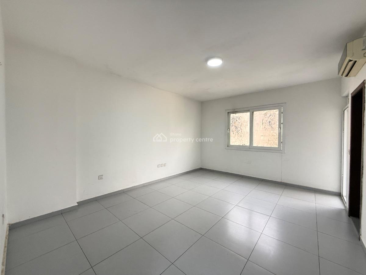 Serviced 3 Bedroom Apartment with Staff Quarters & Swimming Pool, Airport Residential Area, Accra, Apartment for Rent