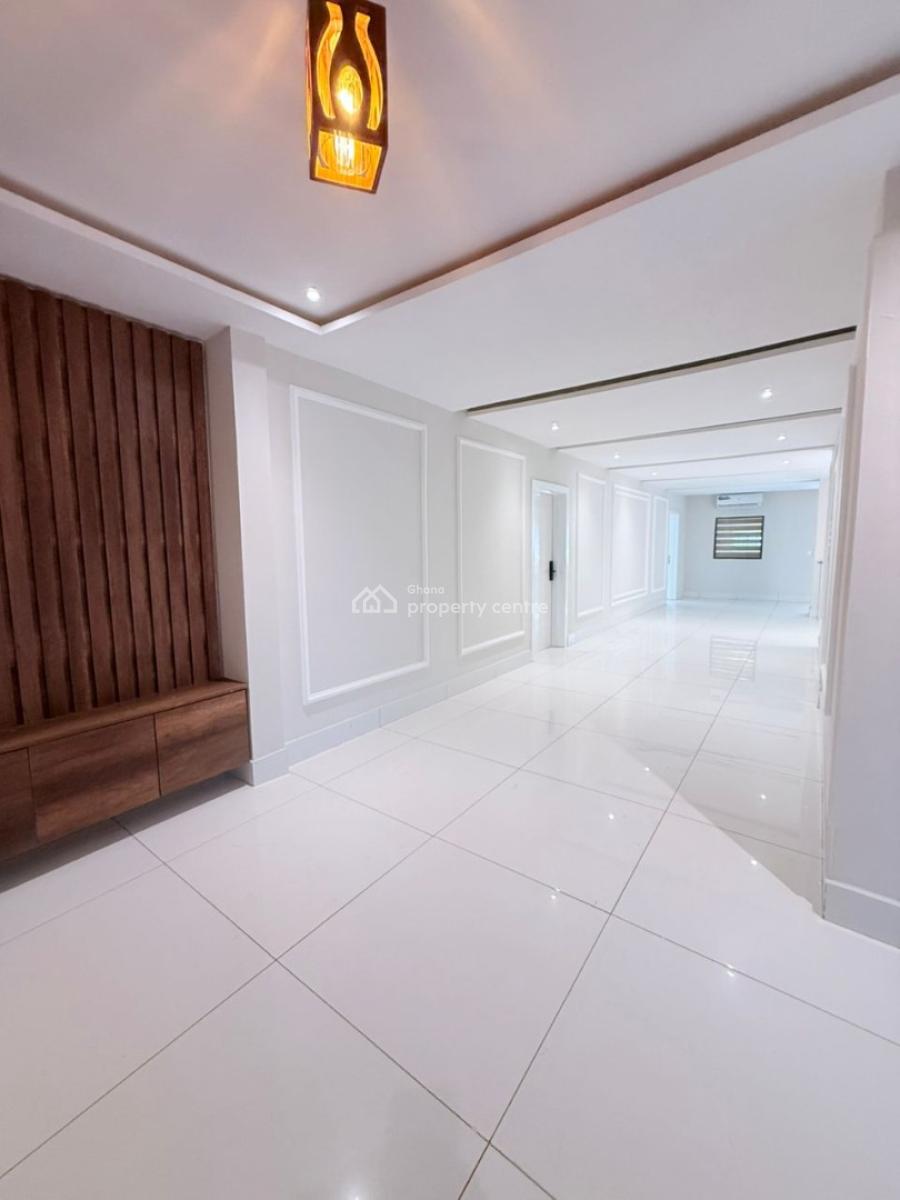 Executive 6 Bedroom, East Airport, Airport Residential Area, Accra, House for Sale
