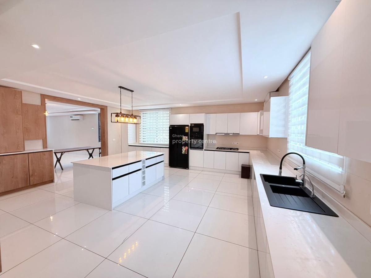 Executive 6 Bedroom, East Airport, Airport Residential Area, Accra, House for Sale