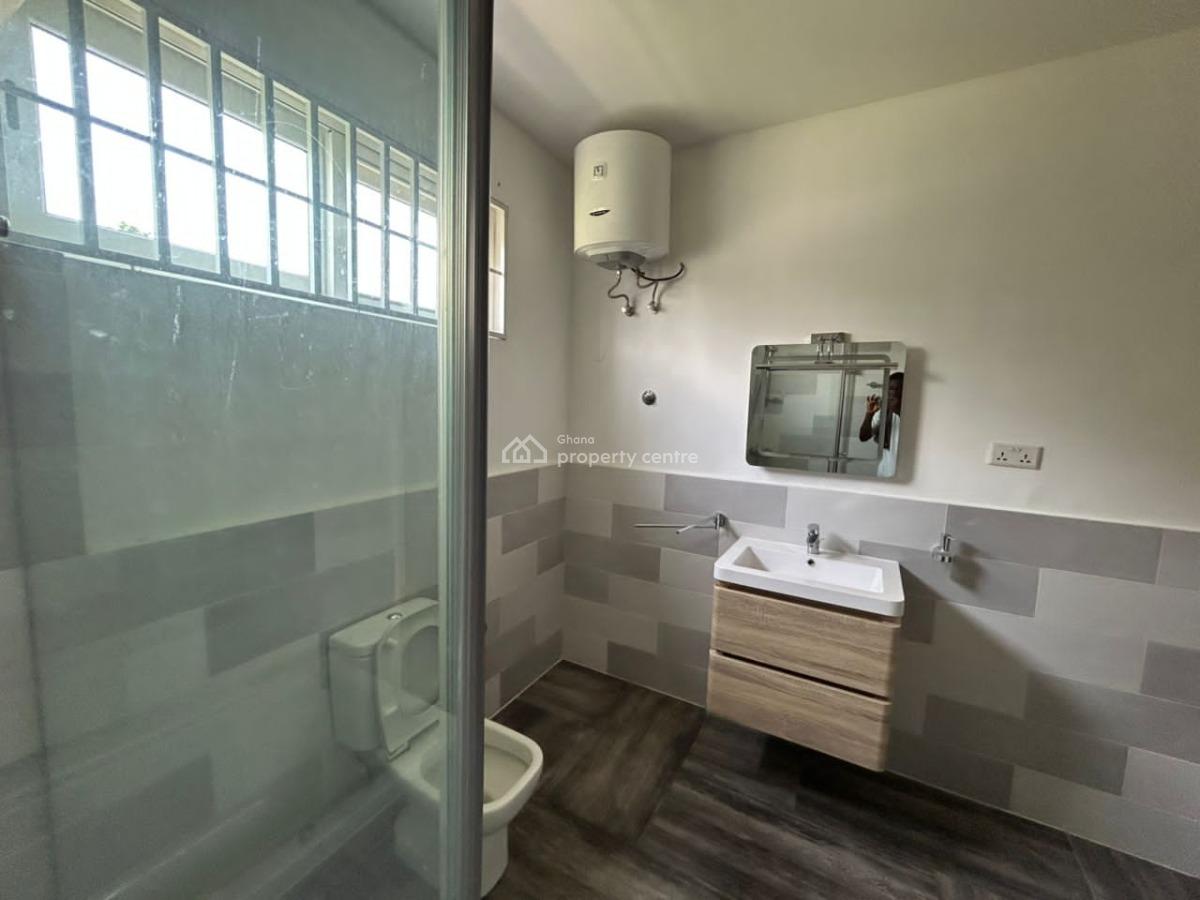 Luxurious 3-bedroom Townhouse @ Labone, North Labone, Accra, Townhouse for Rent