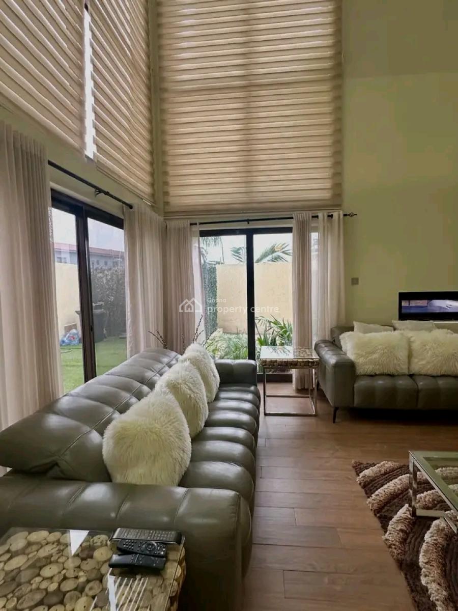 Executive 4-bedroom Penthouse @ Cantonment, Cantonments, Accra, Townhouse for Rent