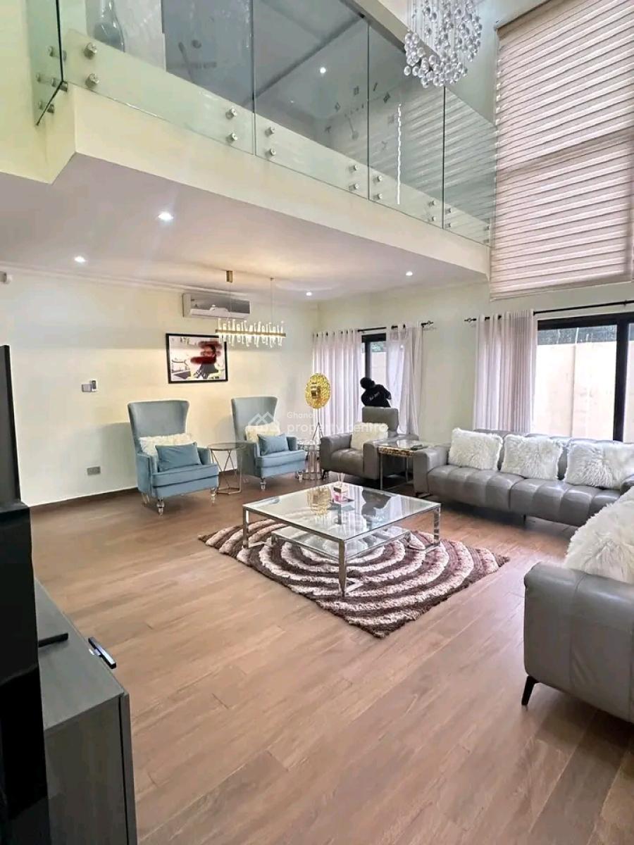 Executive 4-bedroom Penthouse @ Cantonment, Cantonments, Accra, Townhouse for Rent