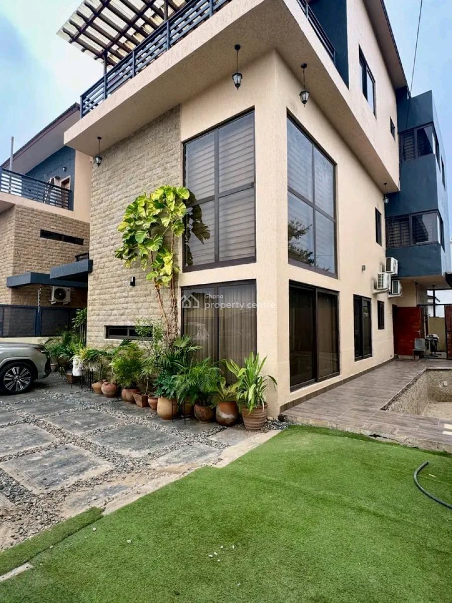 Executive 4-bedroom Penthouse @ Cantonment, Cantonments, Accra, Townhouse for Rent