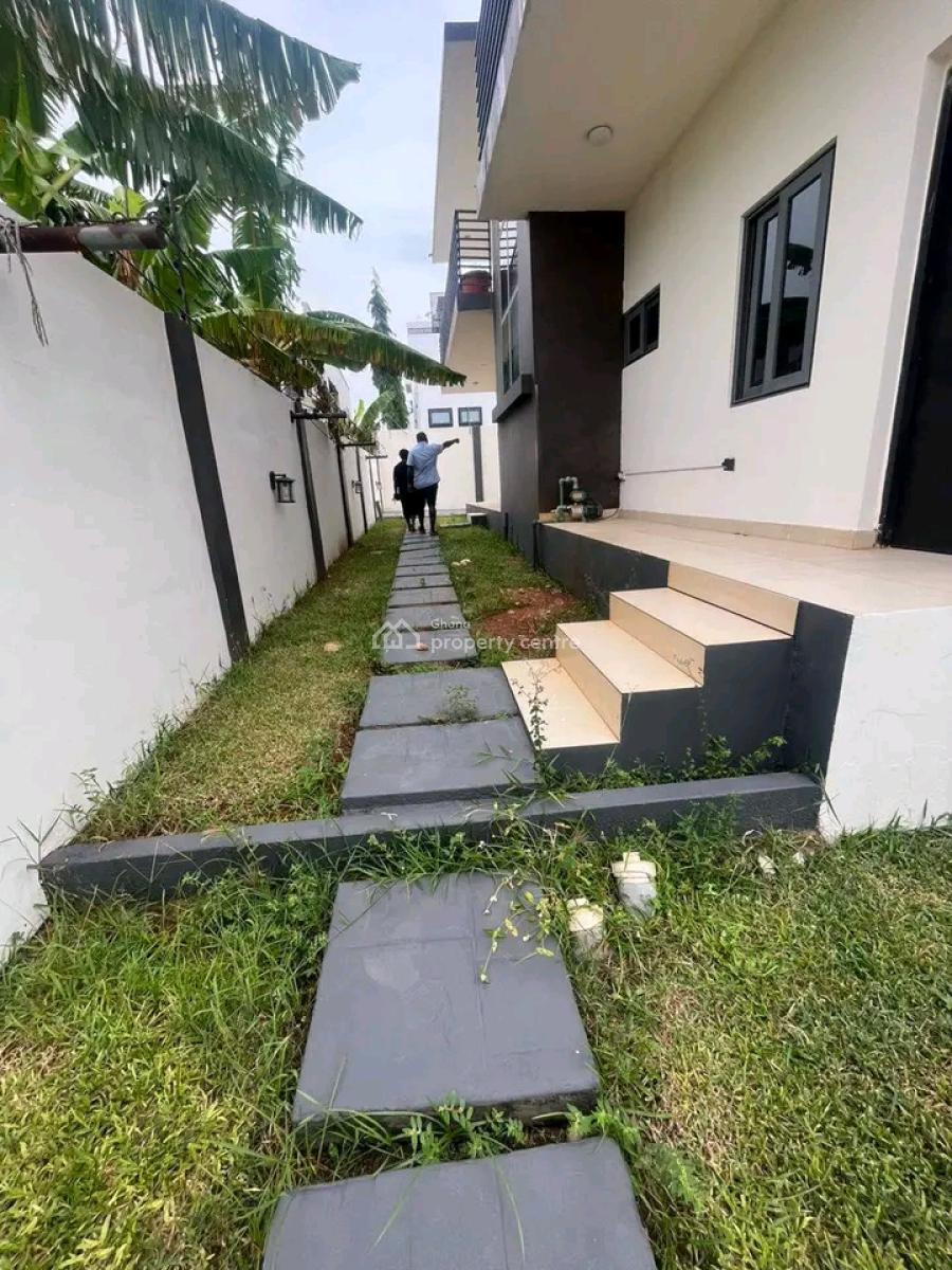 Executive 4-bedroom Townhouse @ Tseaddo, Tse Addo, Accra, Townhouse for Rent