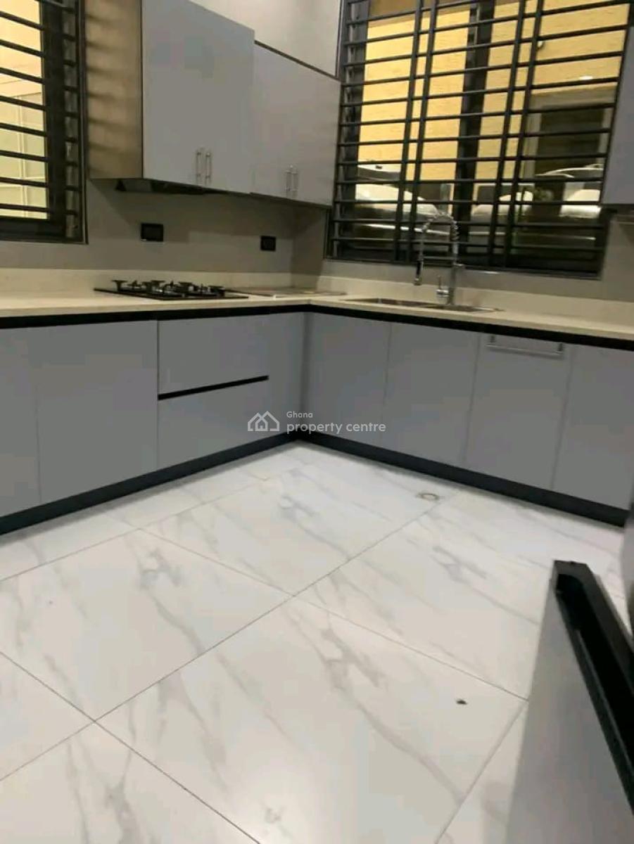 Luxurious Fully Furnished 2-bedroom Apartment @ East Airport, East Airport, Airport Residential Area, Accra, Apartment for Rent