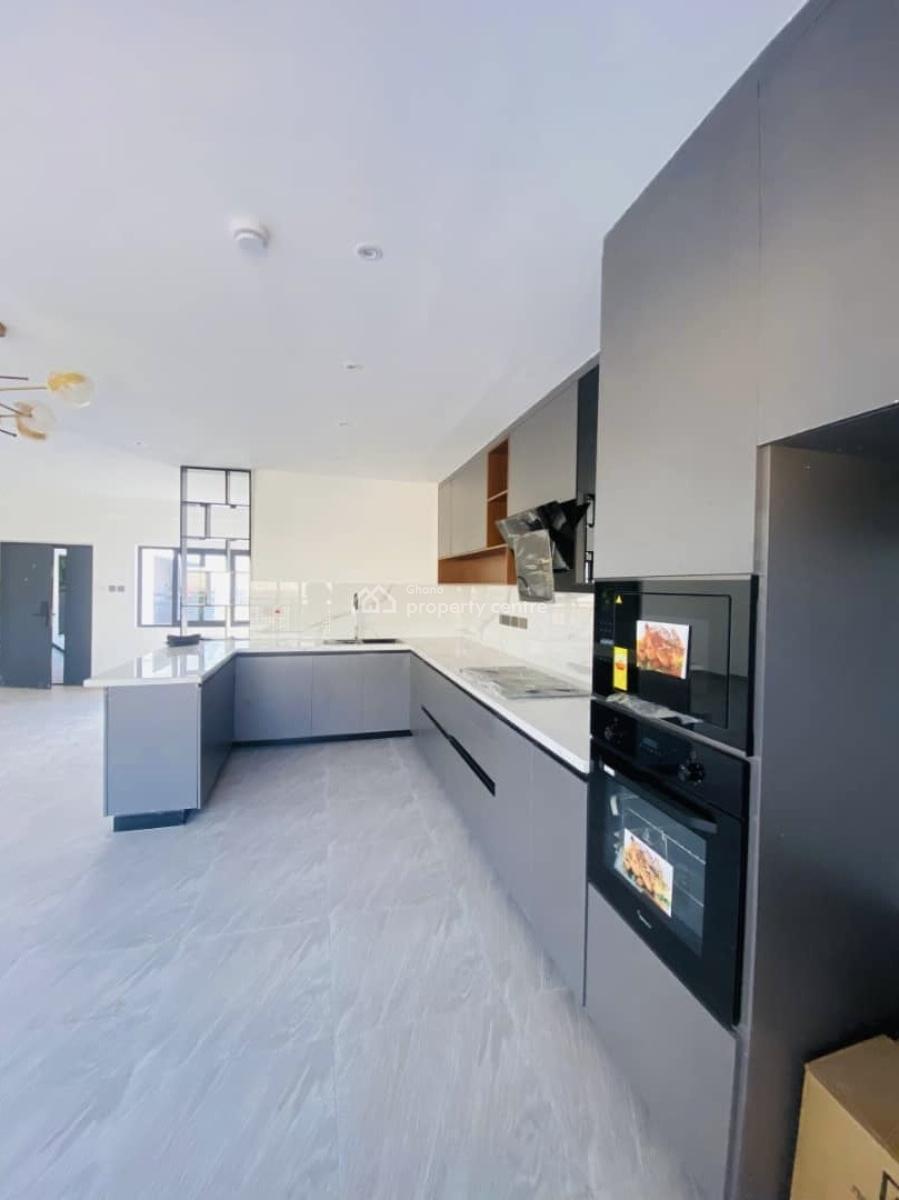 2 Bedrooms at Dzorwulu Fidelity, Fidelity, Dzorwulu, Accra, Apartment for Rent