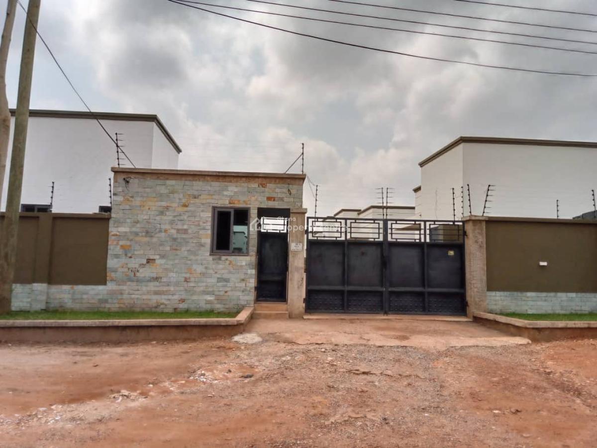 Beautiful Modern 3-bedroom in a Mini Estates @ Adenta, Adenta Municipal, Accra, House for Sale