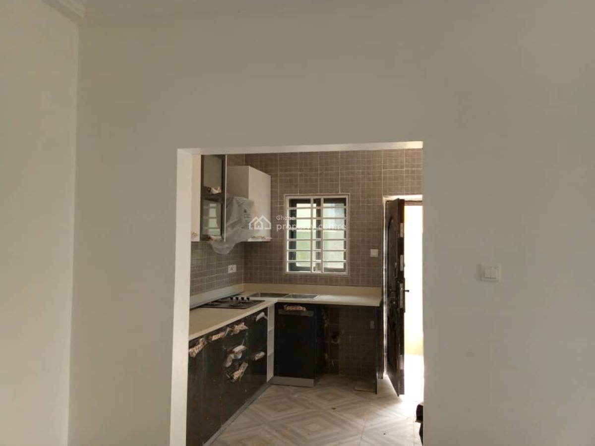 Beautiful Modern 3-bedroom in a Mini Estates @ Adenta, Adenta Municipal, Accra, House for Sale