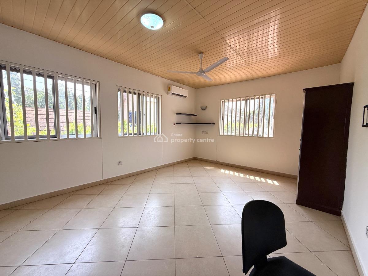 4 Bedrooms with 1 Study and Swimming Pool, 2nd Ringway, Roman Ridge, Accra, Detached Duplex for Rent