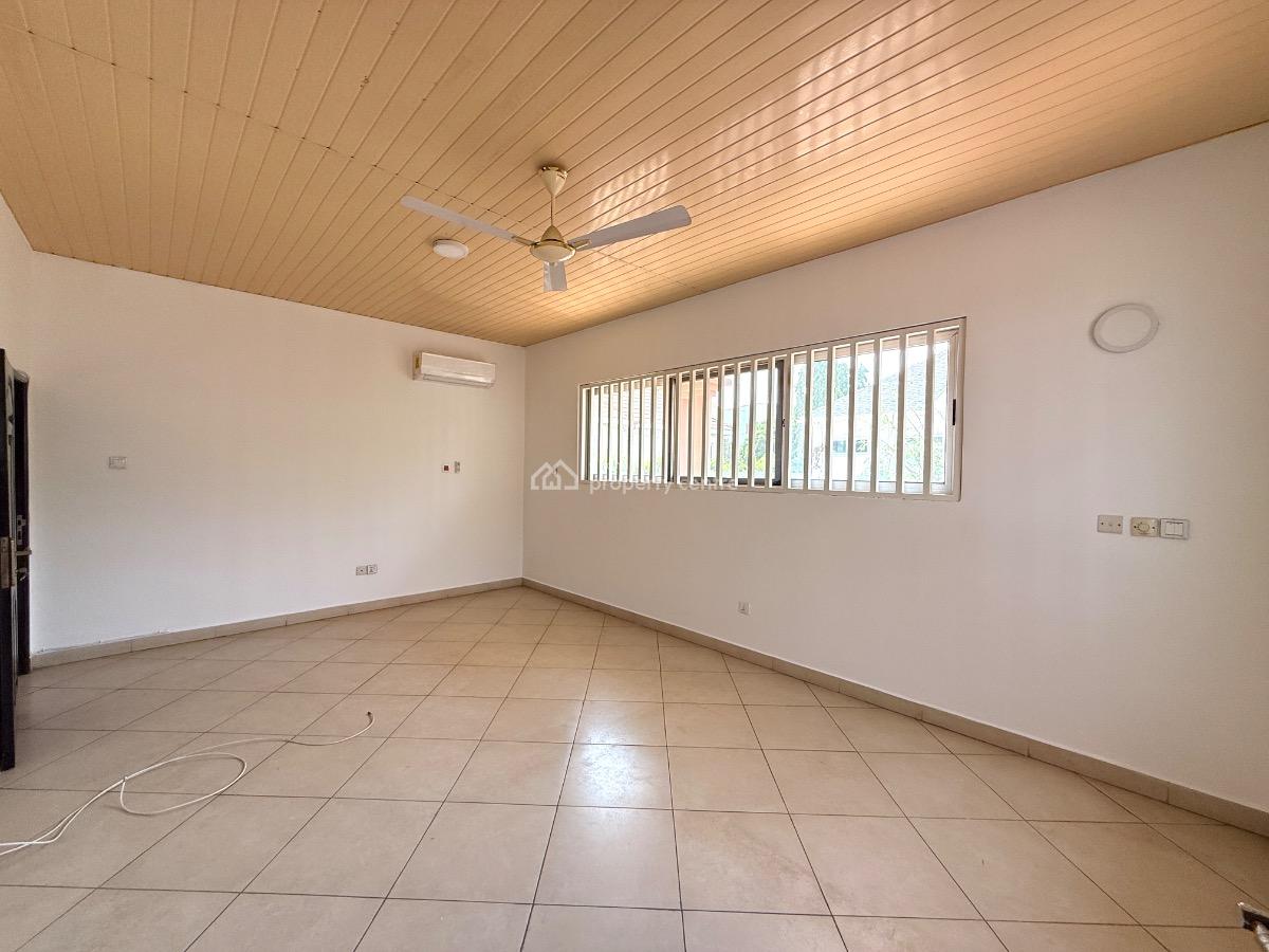 4 Bedrooms with 1 Study and Swimming Pool, 2nd Ringway, Roman Ridge, Accra, Detached Duplex for Rent