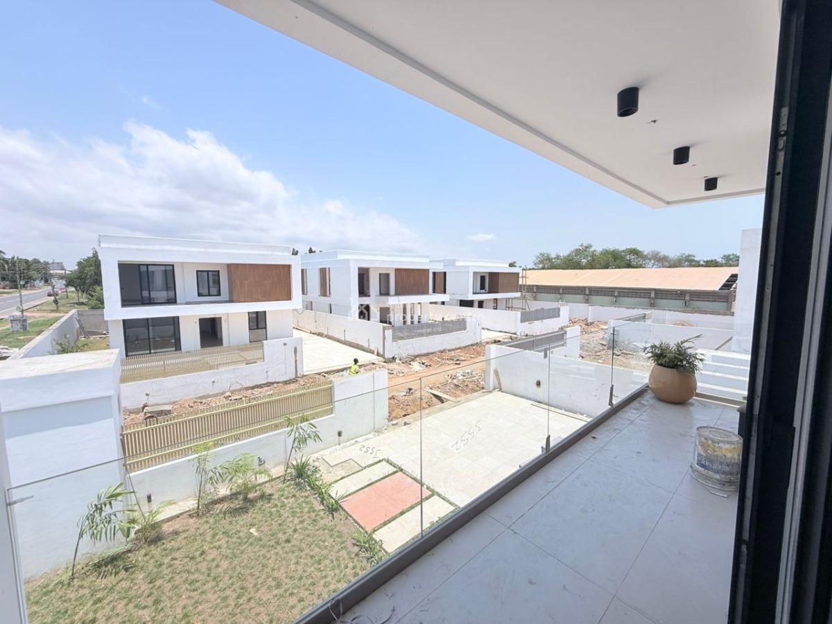 Executive Gated Community 3 Bedroom, East Airport, Airport Residential Area, Accra, House for Sale