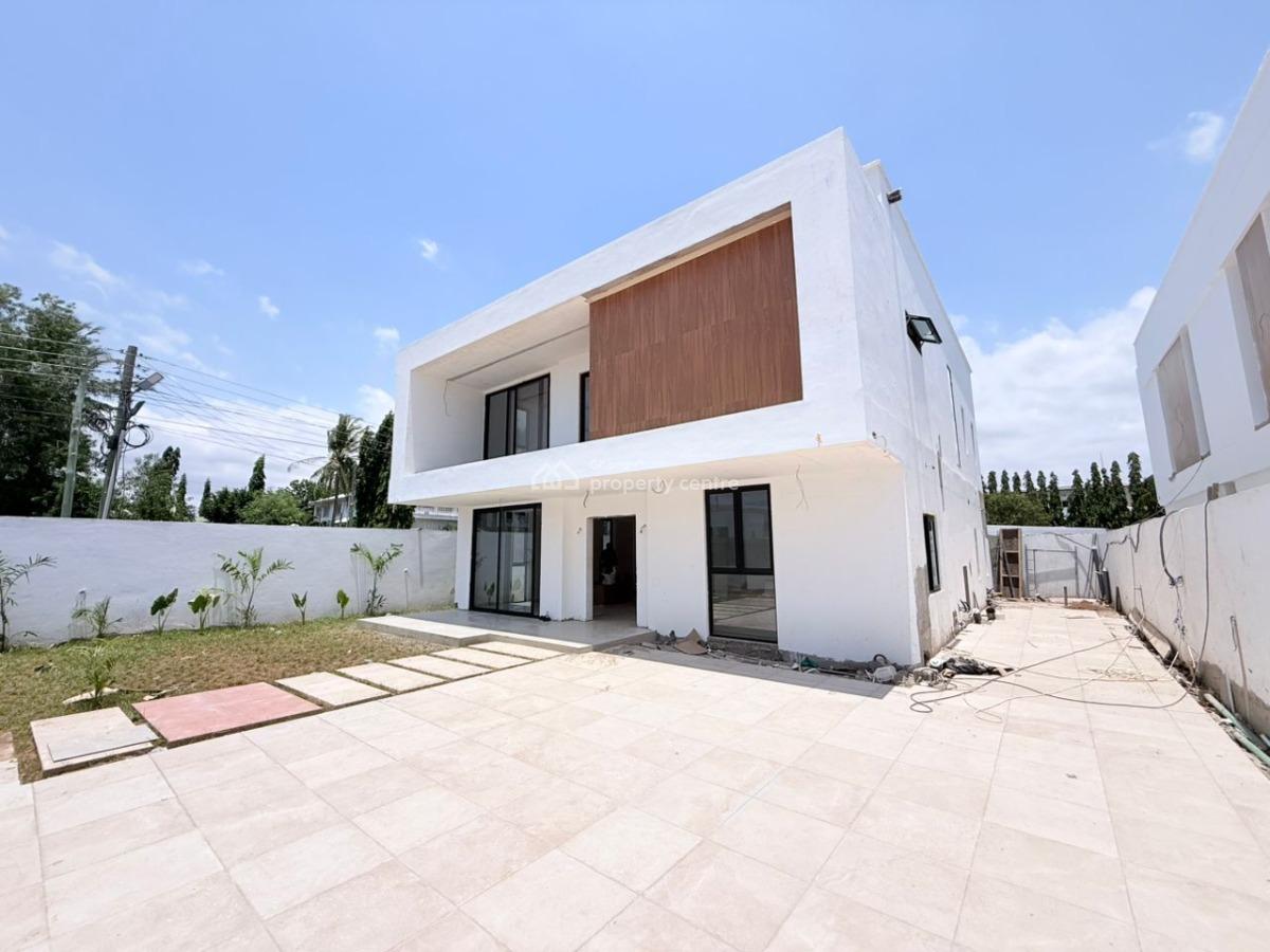 Executive Gated Community 3 Bedroom, East Airport, Airport Residential Area, Accra, House for Sale
