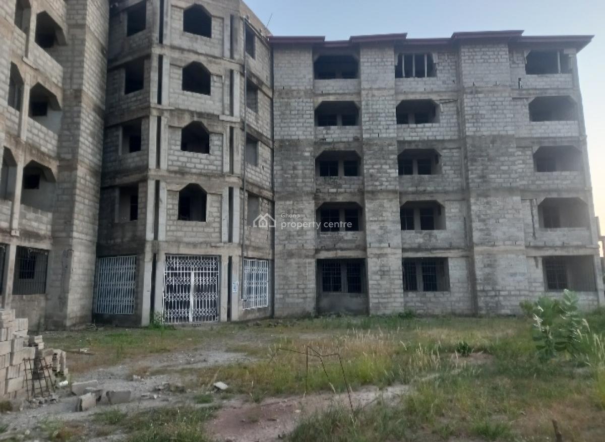 Hostel  ( 100 Bedrooms Knust), Knust, Ayeduase., Kumasi Metropolitan, Ashanti, Hostel for Sale
