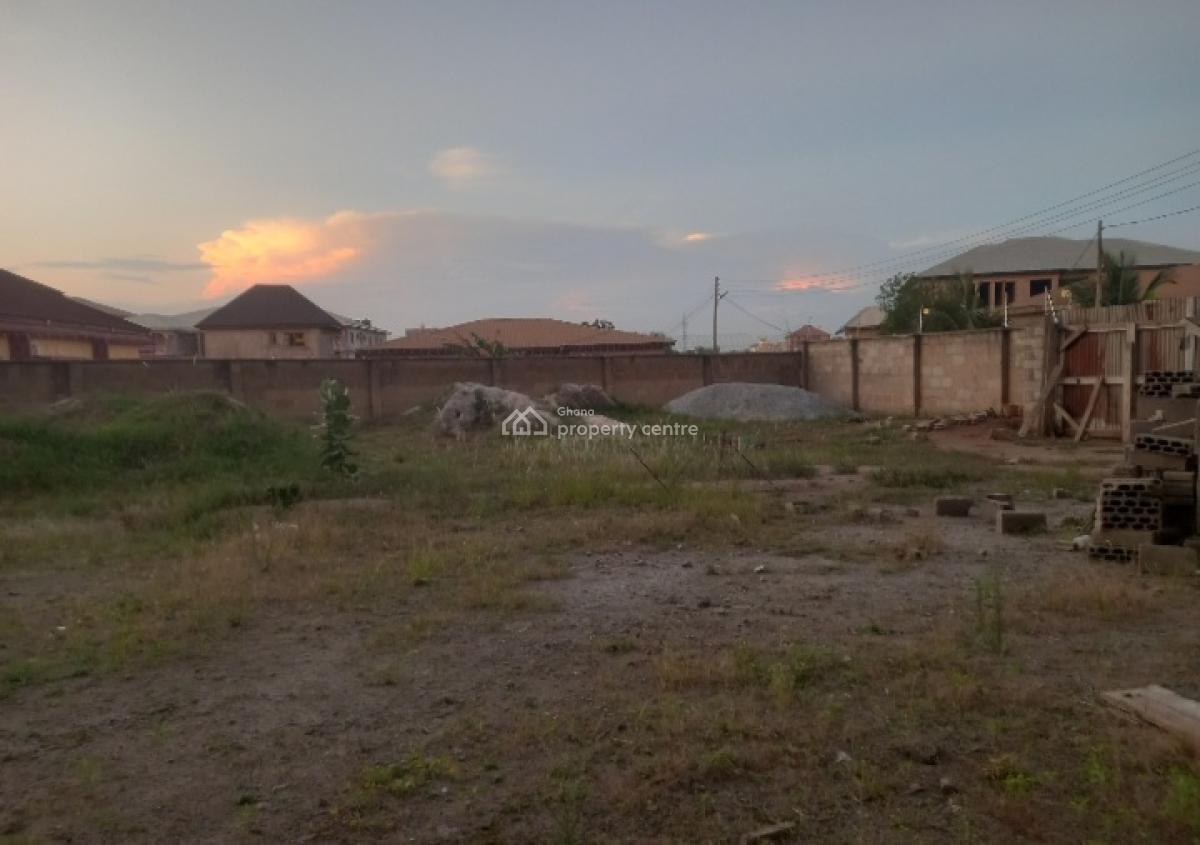 Hostel  ( 100 Bedrooms Knust), Knust, Ayeduase., Kumasi Metropolitan, Ashanti, Hostel for Sale