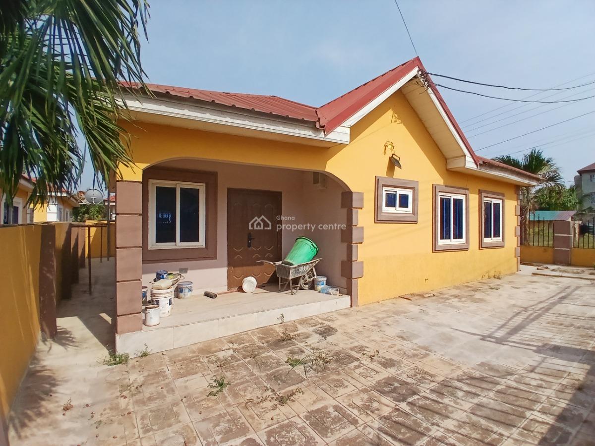 2 Bedroom in a Gated Estate Suitable Commercial Uses., Oyarifa, Adenta Municipal, Accra, Detached Bungalow for Sale
