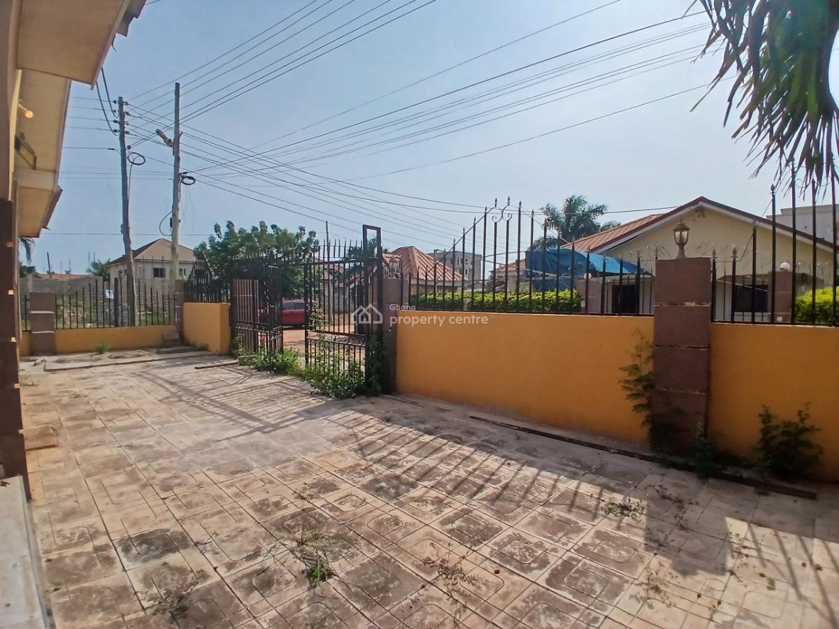 2 Bedroom in a Gated Estate Suitable Commercial Uses., Oyarifa, Adenta Municipal, Accra, Detached Bungalow for Sale