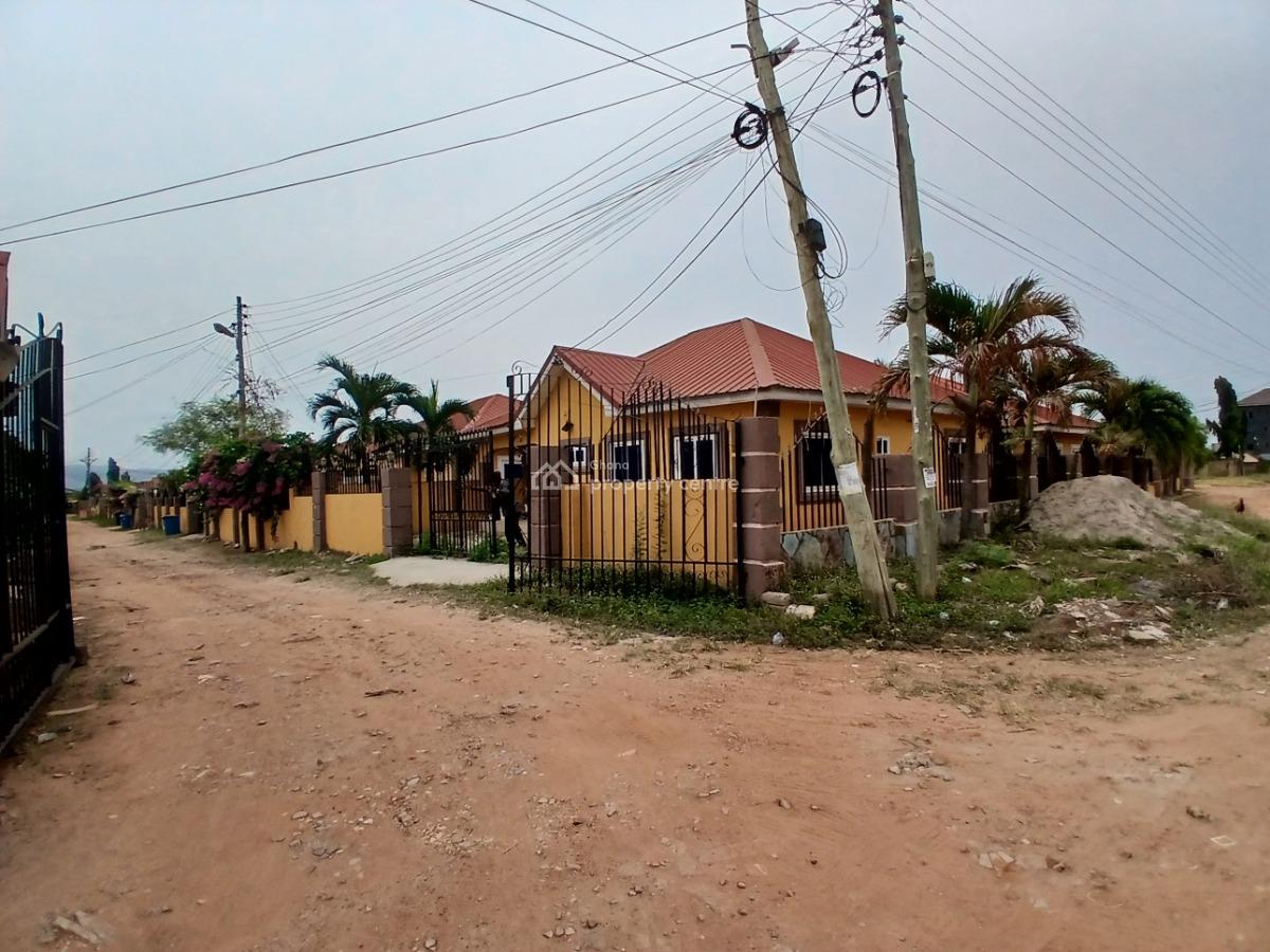 2 Bedroom in a Gated Estate Suitable Commercial Uses., Oyarifa, Adenta Municipal, Accra, Detached Bungalow for Sale