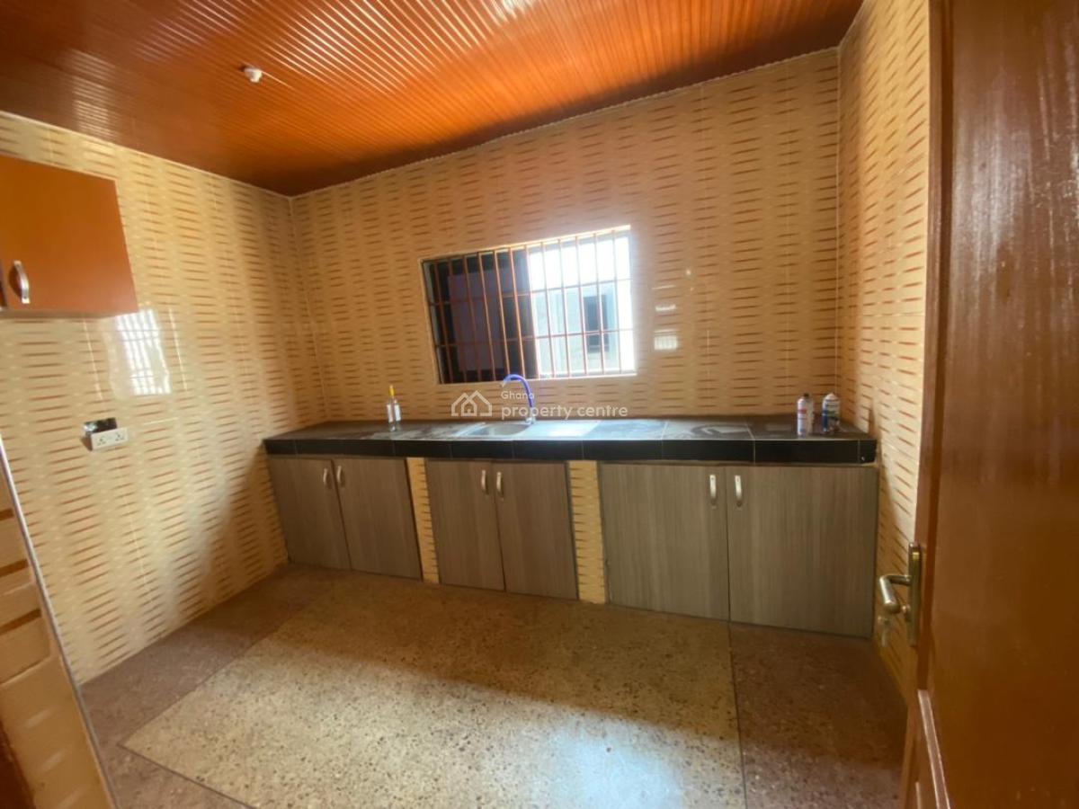 2bedrm House Might Be What You Are Looking for, Methodist Road,dawhenya, Community 25, Tema, Accra, Detached Bungalow for Rent