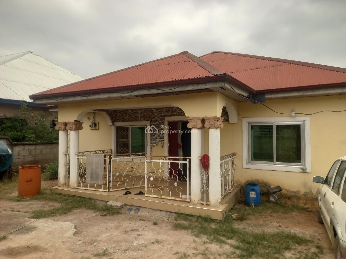 4 Bedrooms, Kenyasi Nwamase, Kumasi Metropolitan, Ashanti, House for Sale