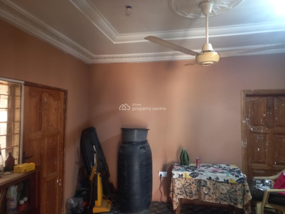 4 Bedrooms, Kenyasi Nwamase, Kumasi Metropolitan, Ashanti, House for Sale