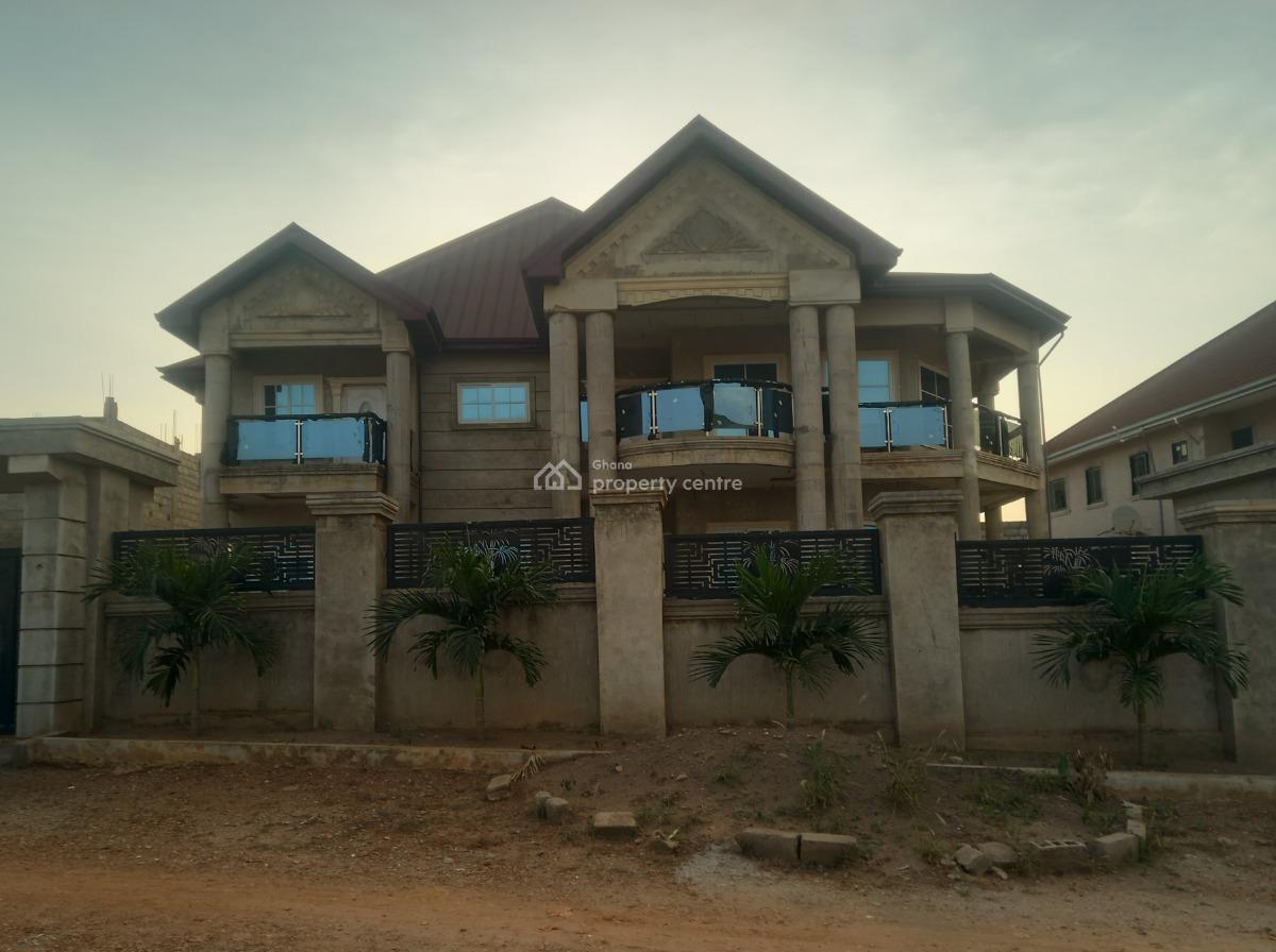 7 Bedrooms, Santasi Road., Kumasi Metropolitan, Ashanti, House for Sale
