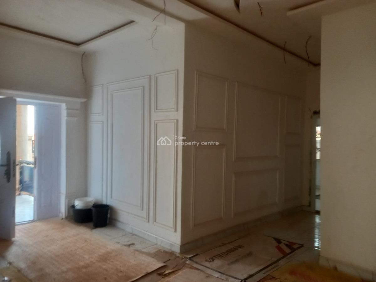 7 Bedrooms, Santasi Road., Kumasi Metropolitan, Ashanti, House for Sale