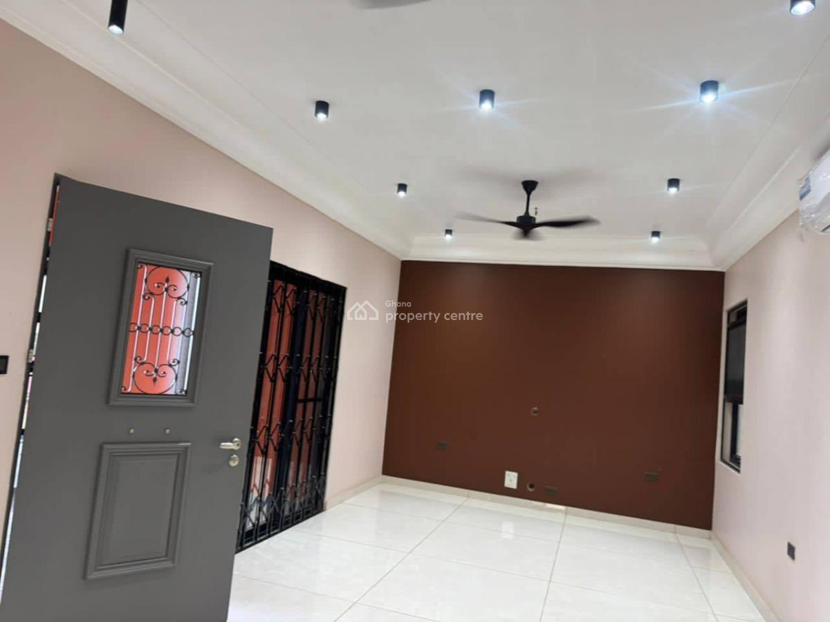 Executive 3 Bedroom Apartment@ Tantra Hill, Tantra Hill, Ga West Municipal, Accra, Apartment for Rent