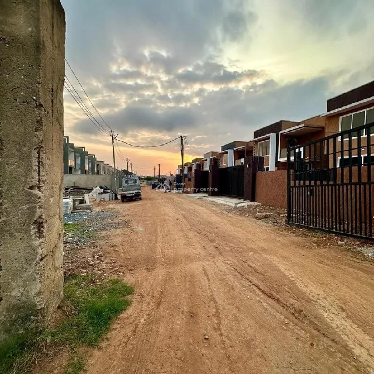 Luxurious 4 Bedrooms House + Bq, Lakeside Estate, Adenta Municipal, Accra, Detached Duplex for Sale