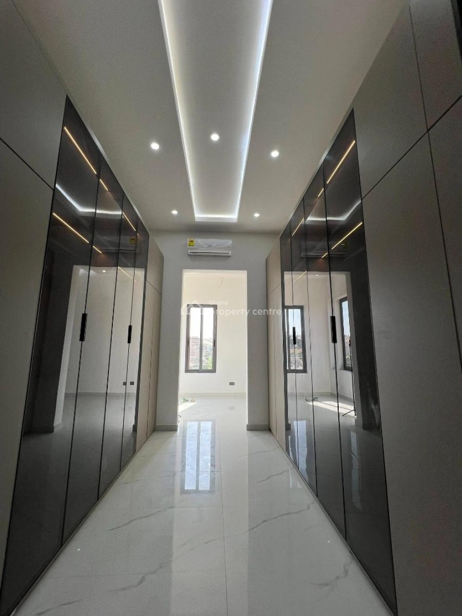 Executive 4 Bedrooms, Ashaley Botwe, Adenta Municipal, Accra, House for Sale
