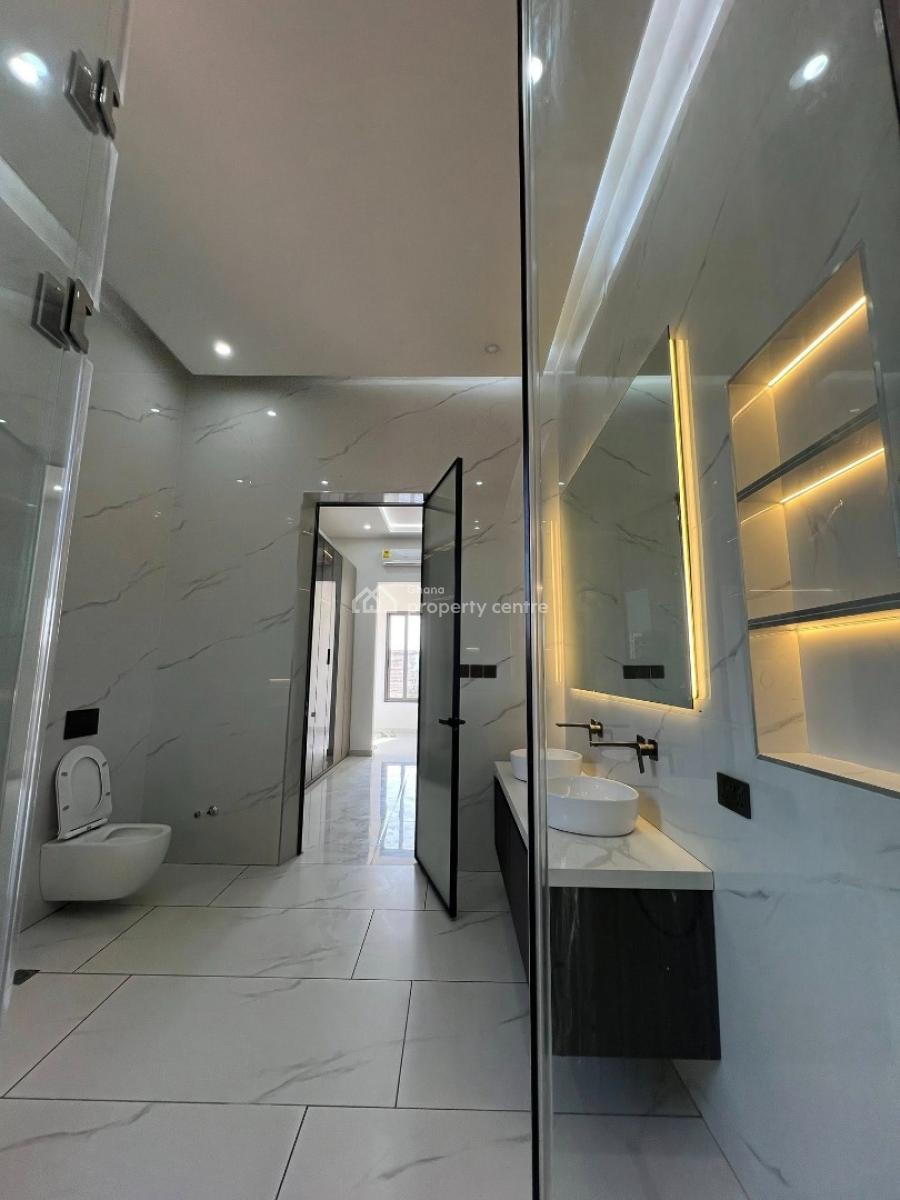 Executive 4 Bedrooms, Ashaley Botwe, Adenta Municipal, Accra, House for Sale