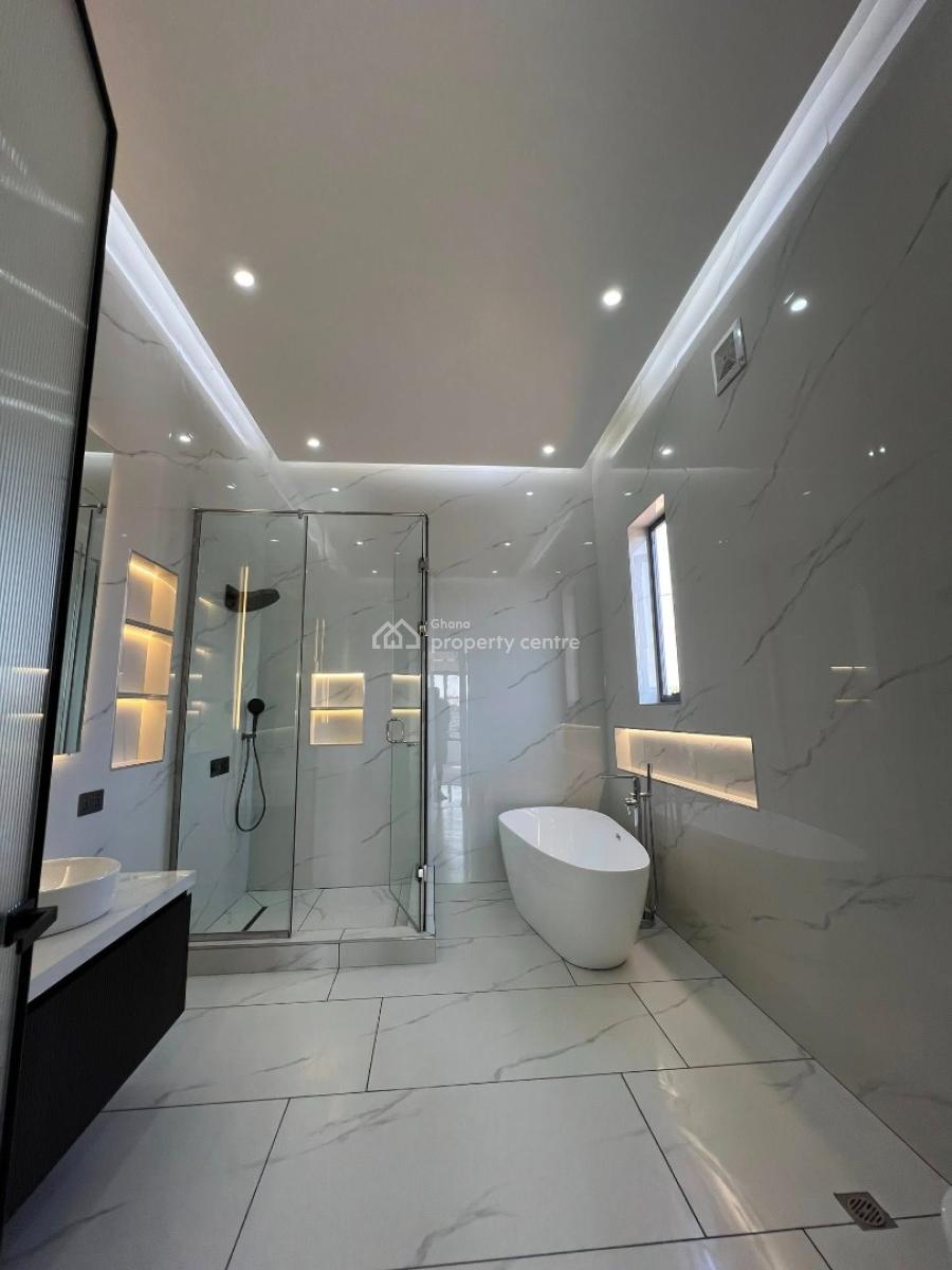 Executive 4 Bedrooms, Ashaley Botwe, Adenta Municipal, Accra, House for Sale