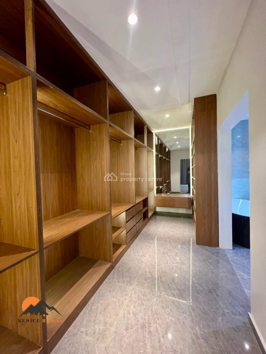 4 Bedroom House with 1 Boys Quarters, Ashaley Botwe, Adenta Municipal, Accra, House for Sale