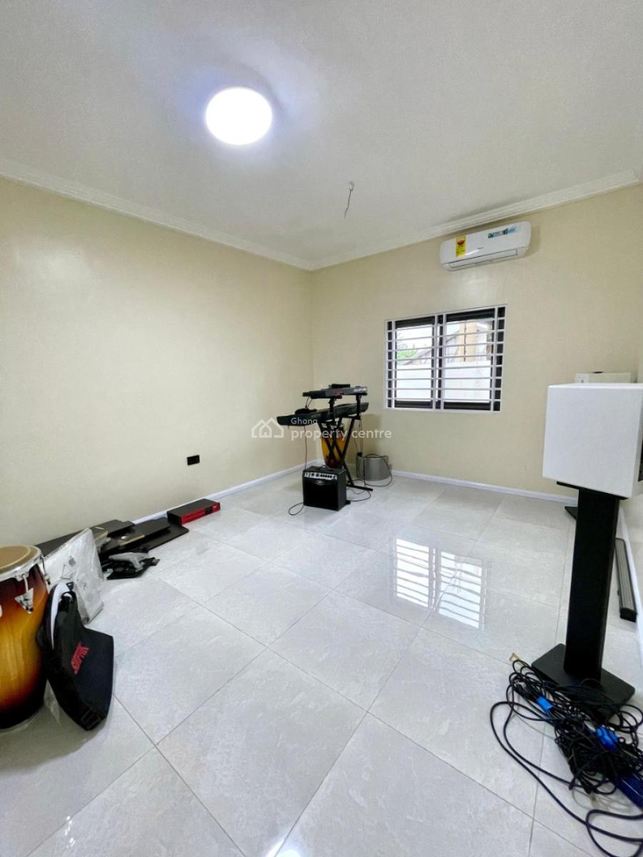 Executive 4 Master Bedrooms House with Swimming Pool, Ablekuma Ga Odumase, Ga Central Municipal, Accra, Detached Bungalow for Sale