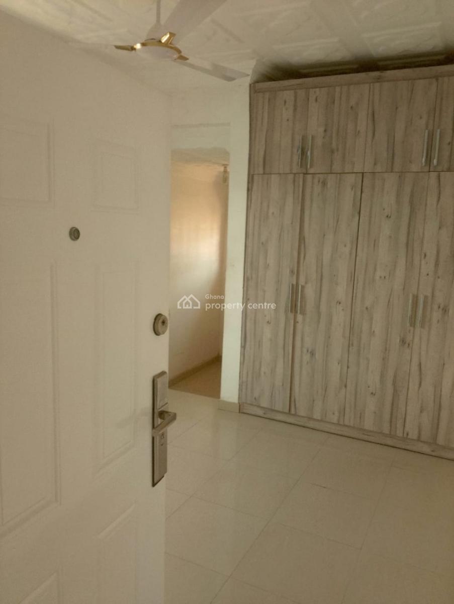 Executive 5master Brm House on Main Road at Gbawe, Accra, Main Road Top Base, Gbawe, Ga South Municipal, Accra, Detached Bungalow for Rent